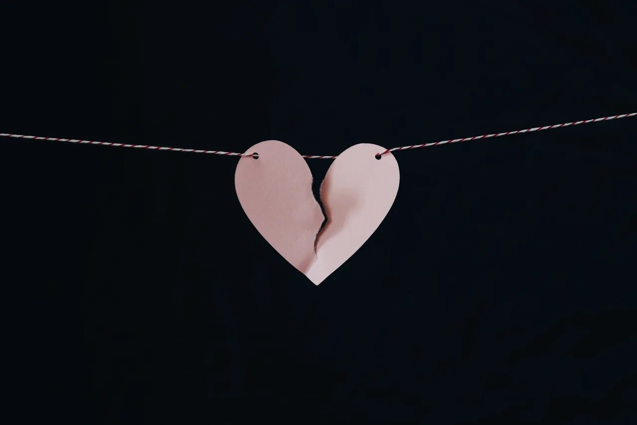 FBI looking for victims of the Surrogacy Group